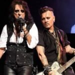 Alice Cooper e Johnny Depp prestam tributo a Ozzy Osbourne em Londres